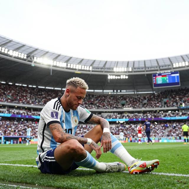 World Cup 2026: Henderson chấn thương khó tin, Neymar chia tay Selecao